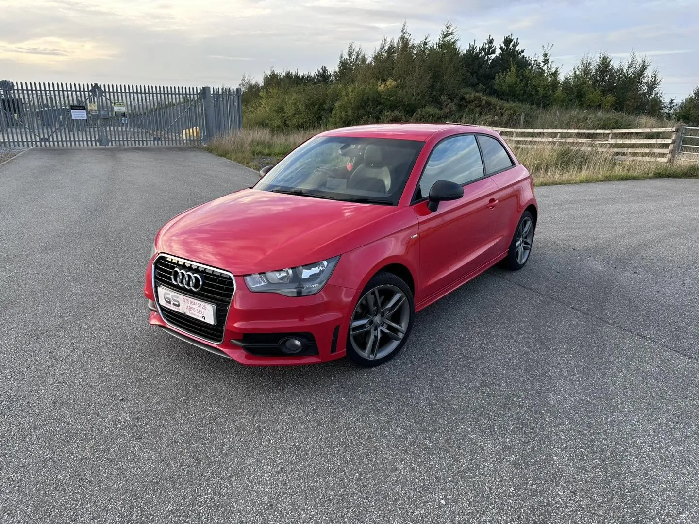 Red Audi A1 S line, photo 1 of 20